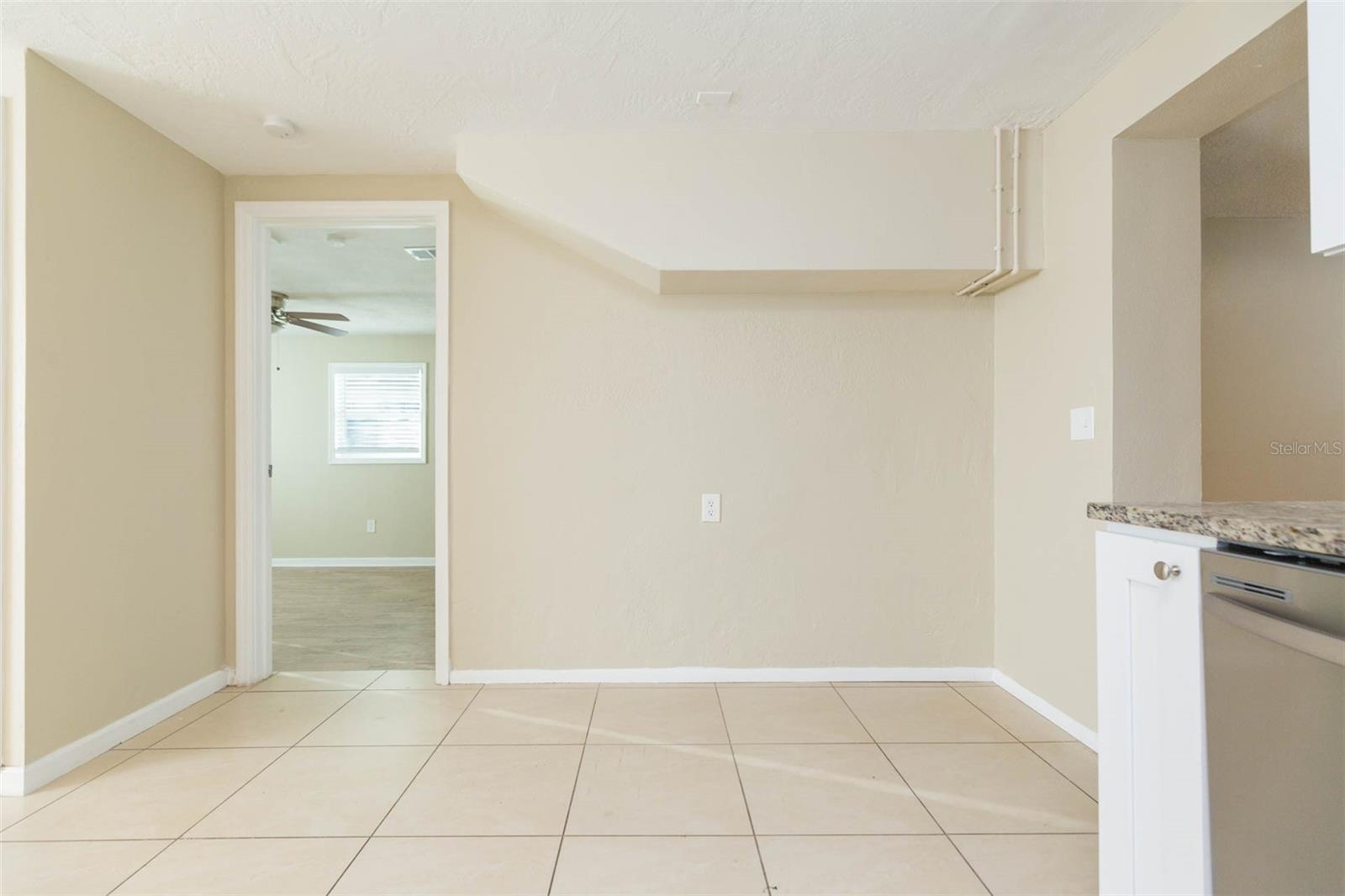 Image 23 of 34 For 4506 Grand Central Avenue