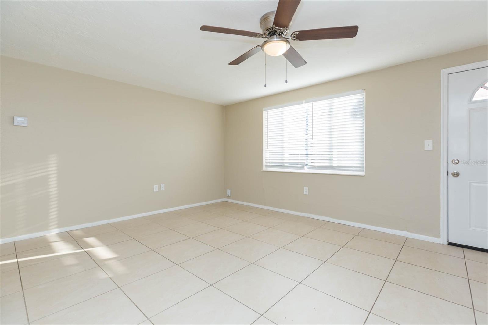 Image 7 of 34 For 4506 Grand Central Avenue