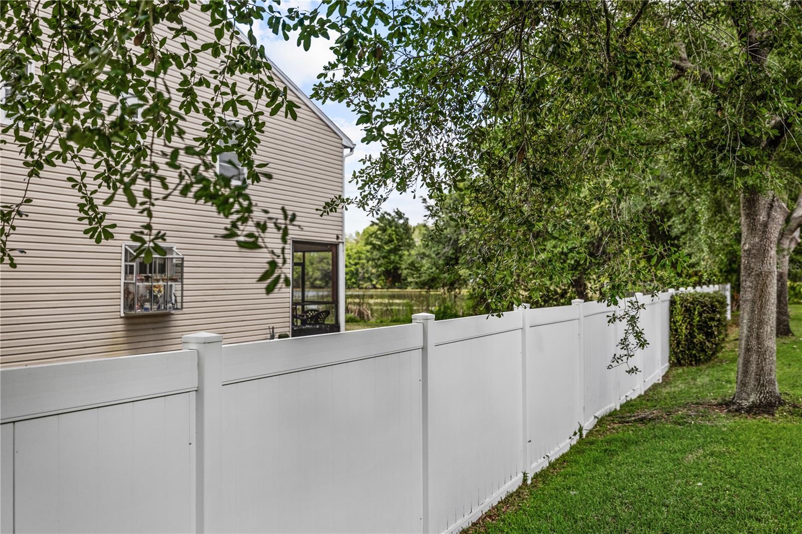 Image 12 of 25 For 8520 Sandy Beach Street