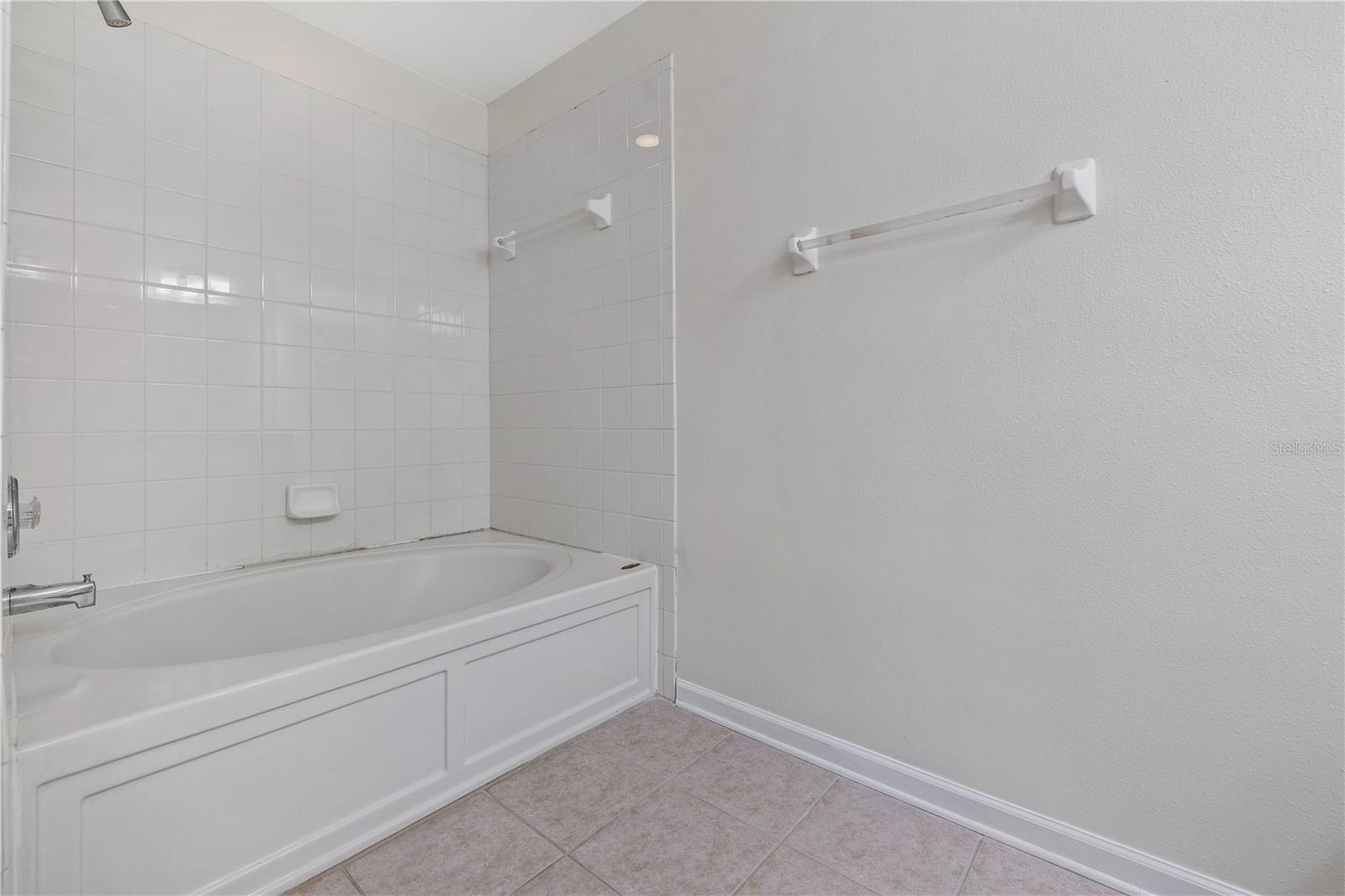 Image 18 of 25 For 8520 Sandy Beach Street