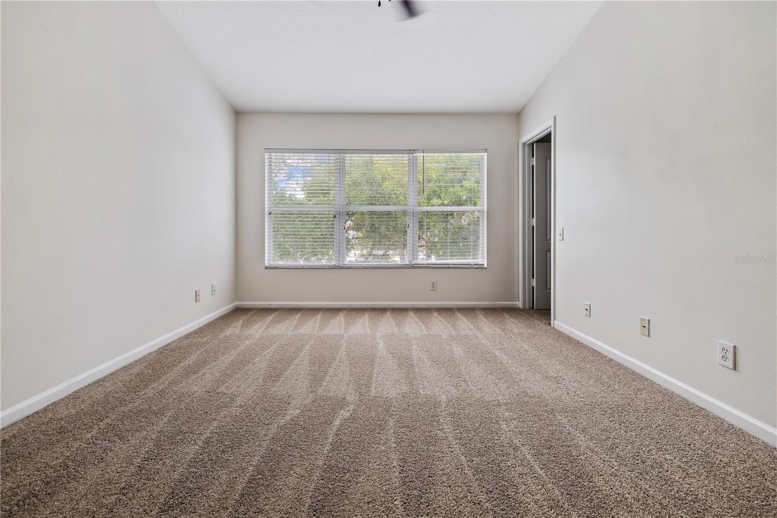 Image 22 of 25 For 8520 Sandy Beach Street