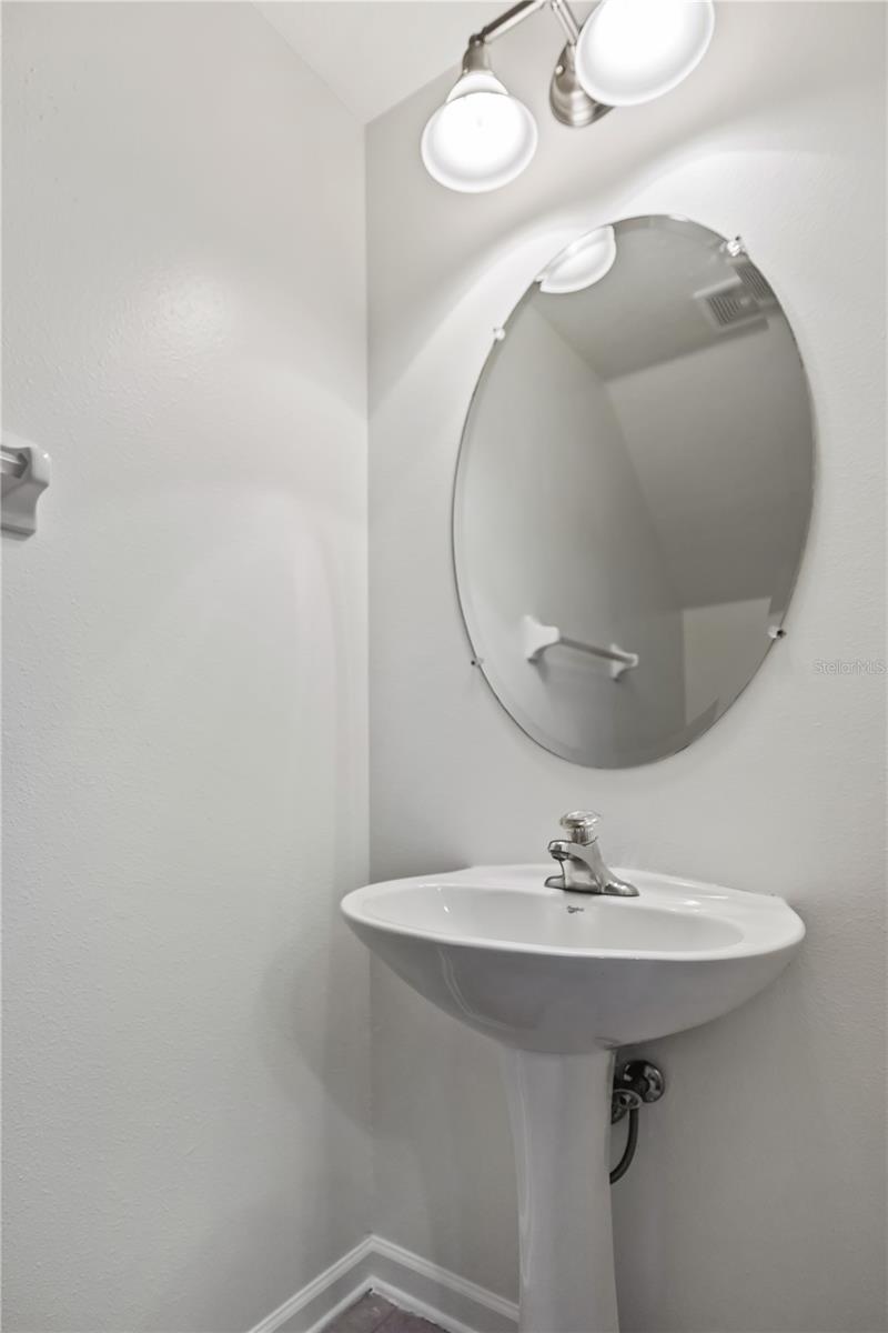 Image 23 of 25 For 8520 Sandy Beach Street