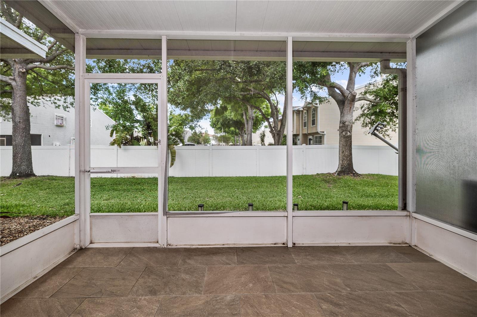 Image 9 of 25 For 8520 Sandy Beach Street