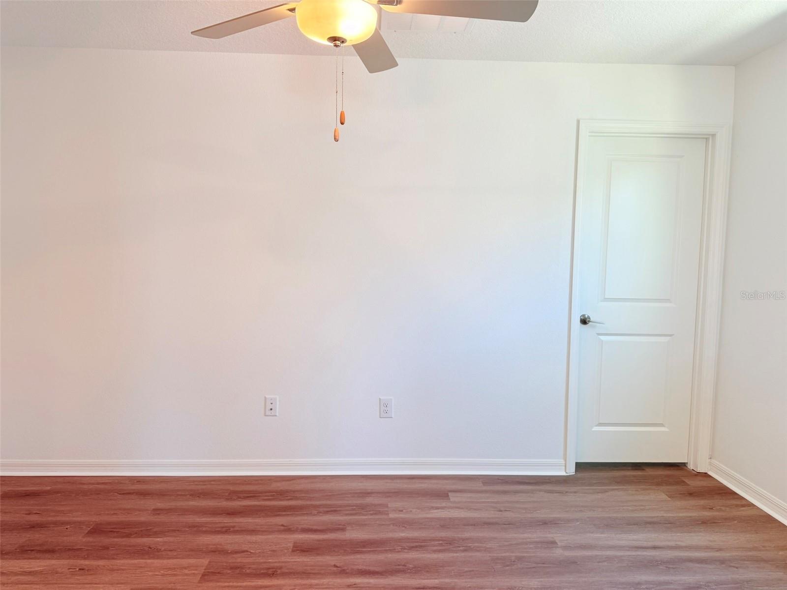 Image 29 of 67 For 11737 Radiant Shore Loop