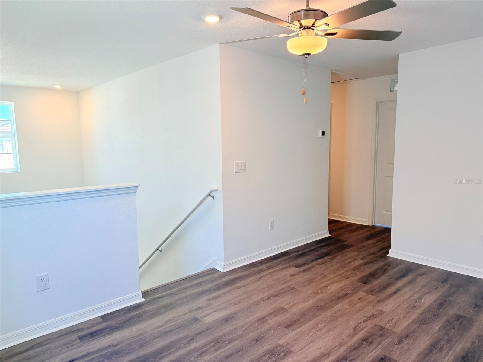 Image 32 of 67 For 11737 Radiant Shore Loop