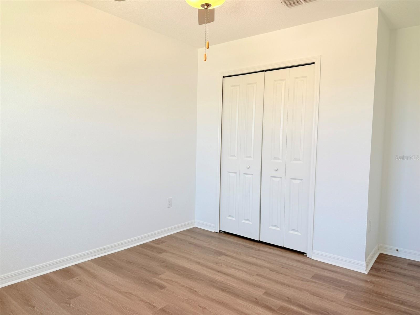 Image 40 of 67 For 11737 Radiant Shore Loop