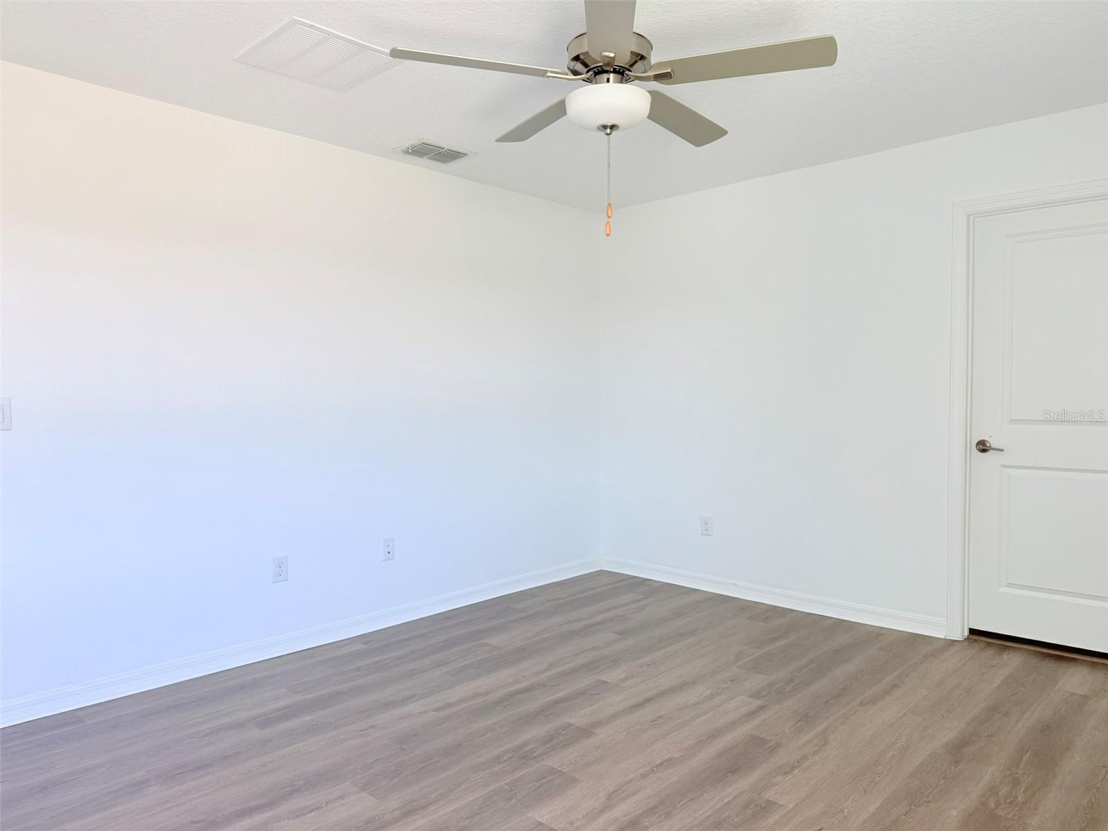 Image 54 of 67 For 11737 Radiant Shore Loop