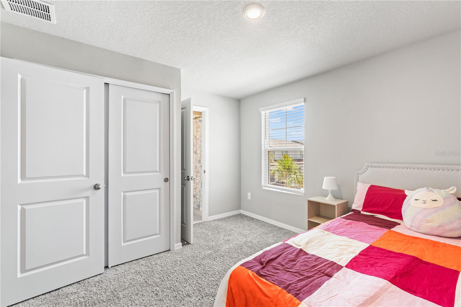 Image 27 of 67 For 32502 Limitless Place