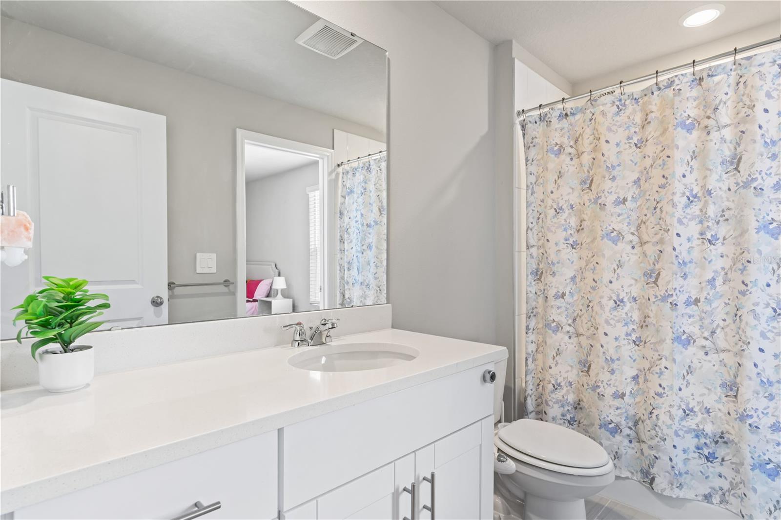 Image 29 of 67 For 32502 Limitless Place