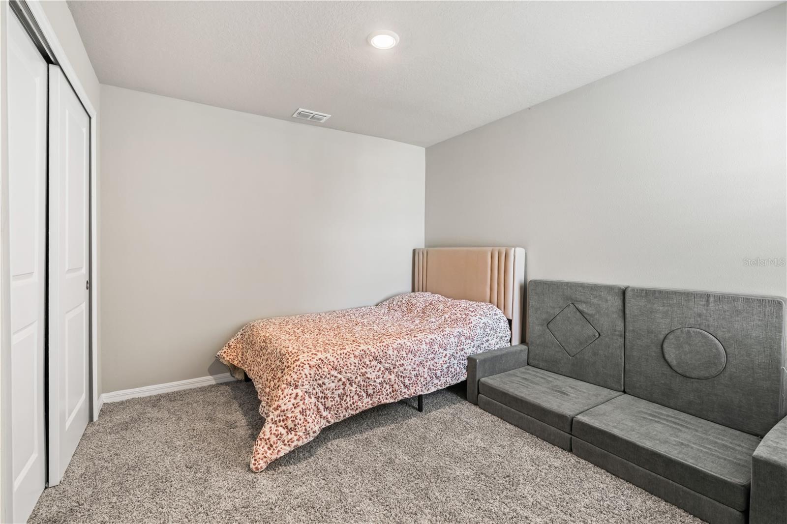 Image 34 of 67 For 32502 Limitless Place