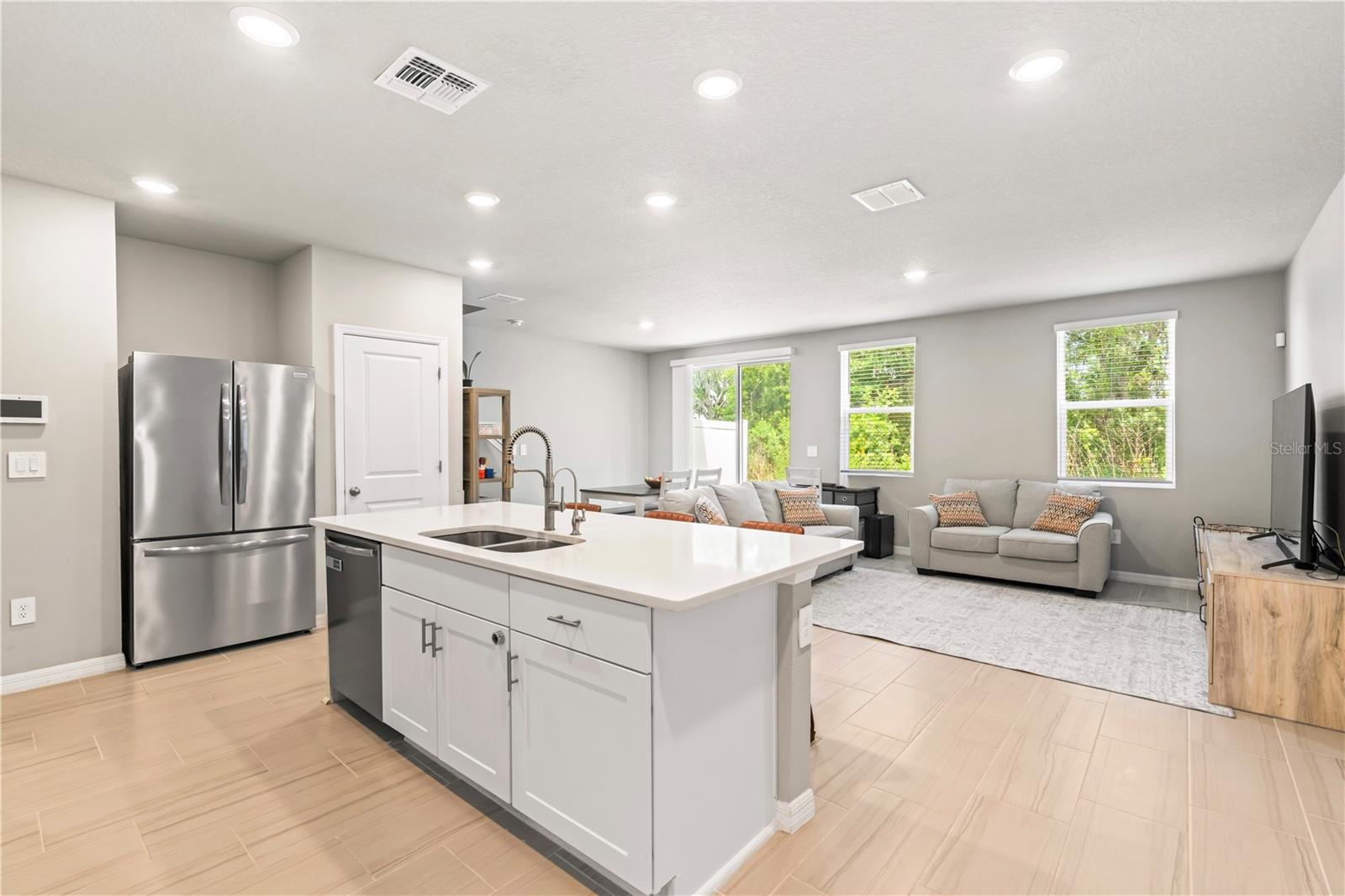 Image 8 of 67 For 32502 Limitless Place