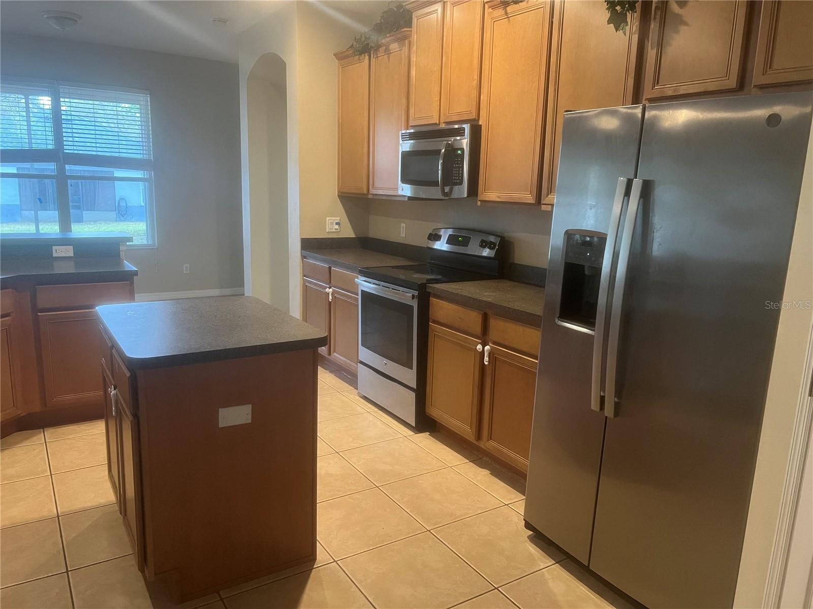 Image 11 of 39 For 603 Errol Parkway