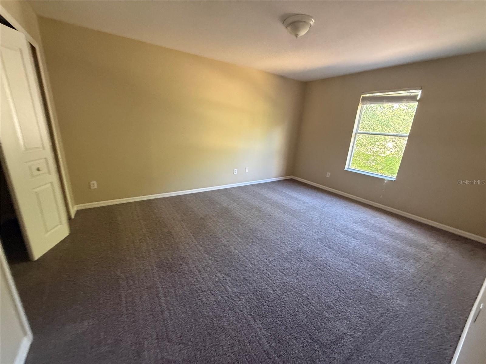 Image 12 of 39 For 603 Errol Parkway