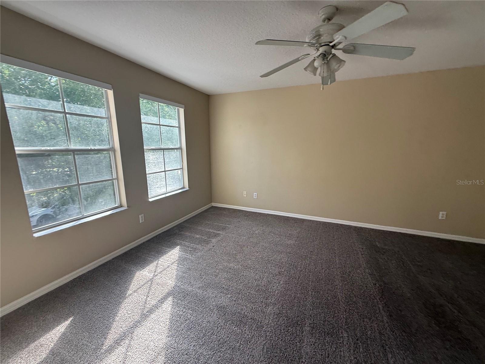 Image 17 of 39 For 603 Errol Parkway