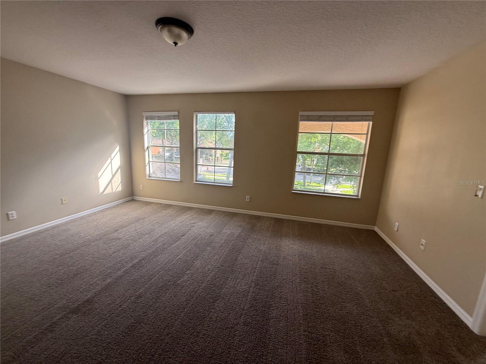 Image 19 of 39 For 603 Errol Parkway