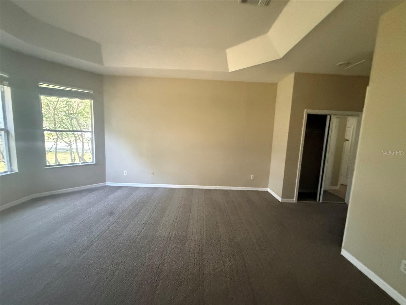 Image 28 of 39 For 603 Errol Parkway