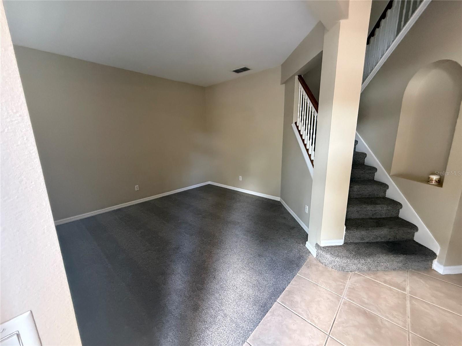 Image 3 of 39 For 603 Errol Parkway