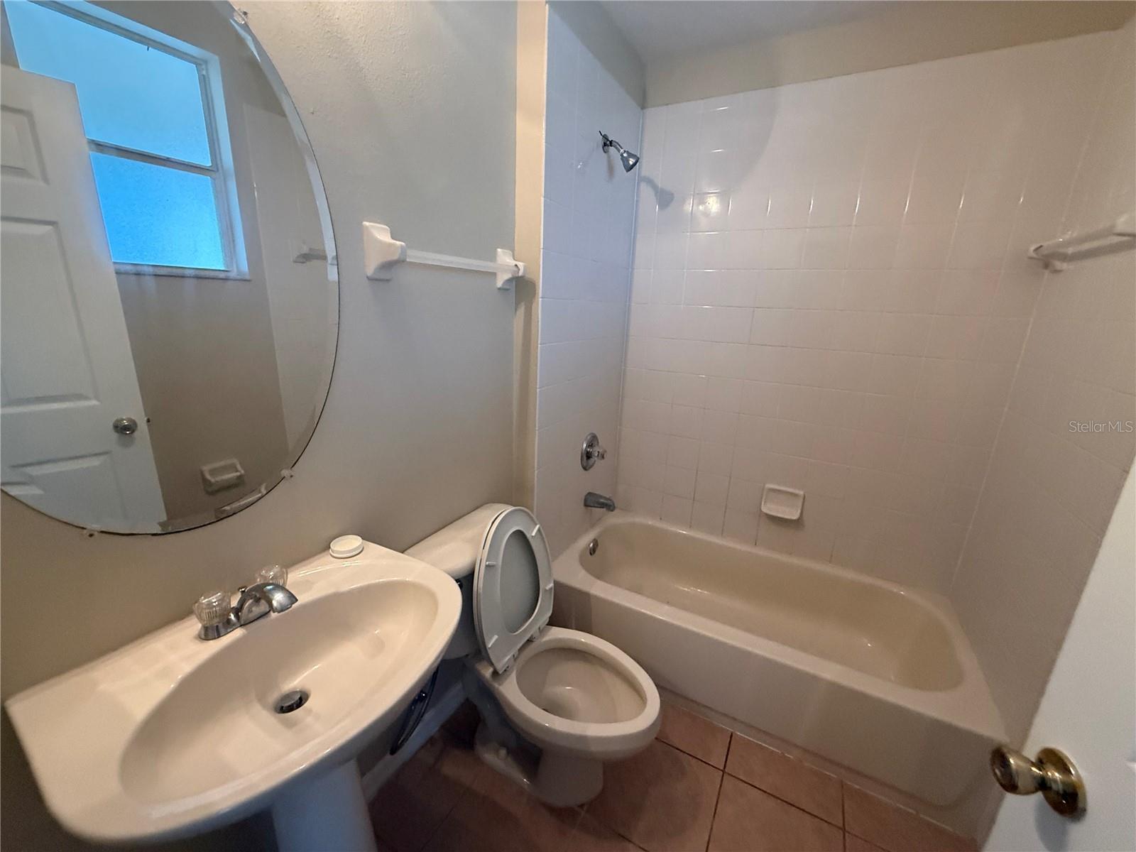 Image 31 of 39 For 603 Errol Parkway