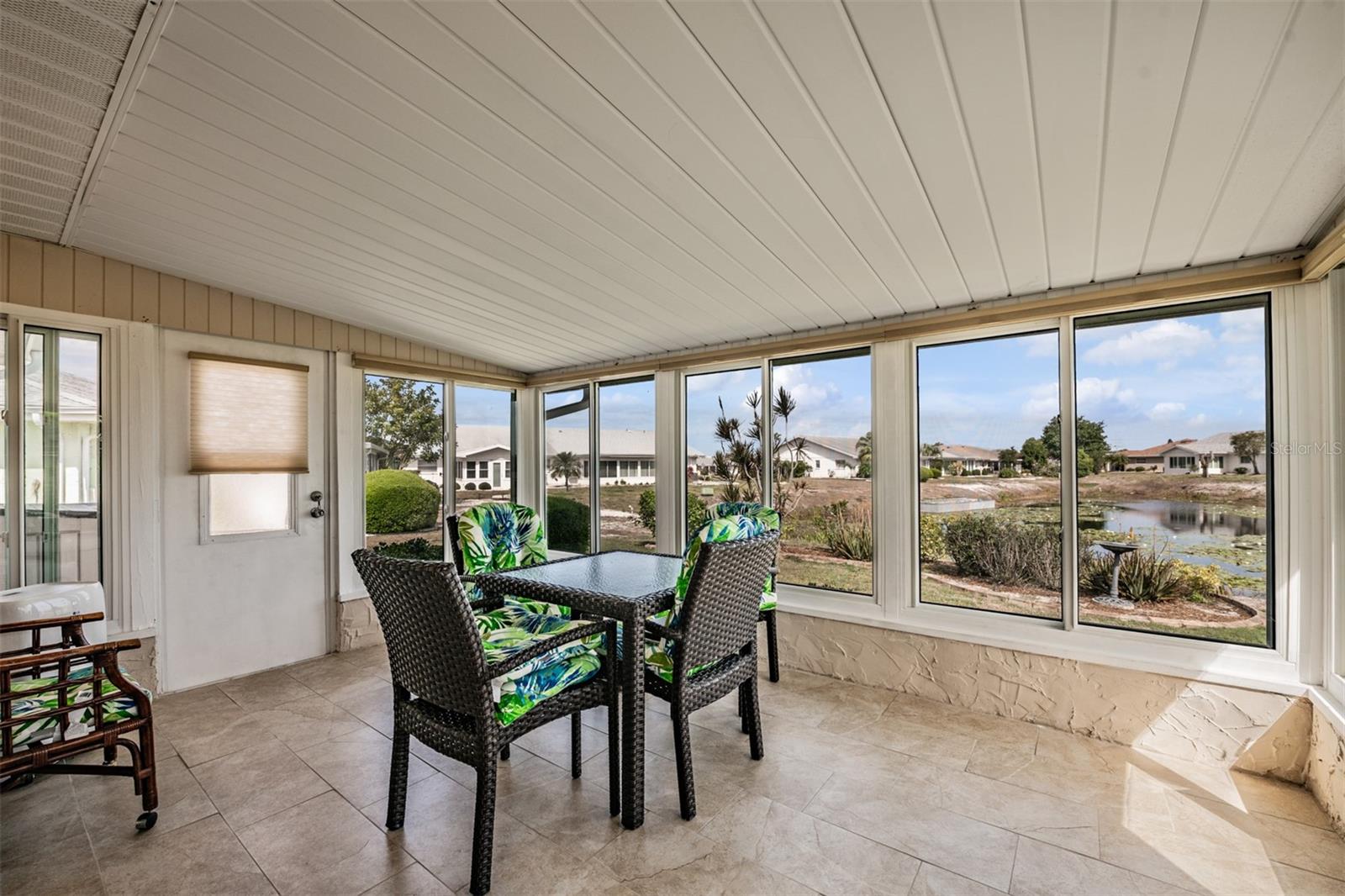 Image 32 of 47 For 381 Club Manor Drive