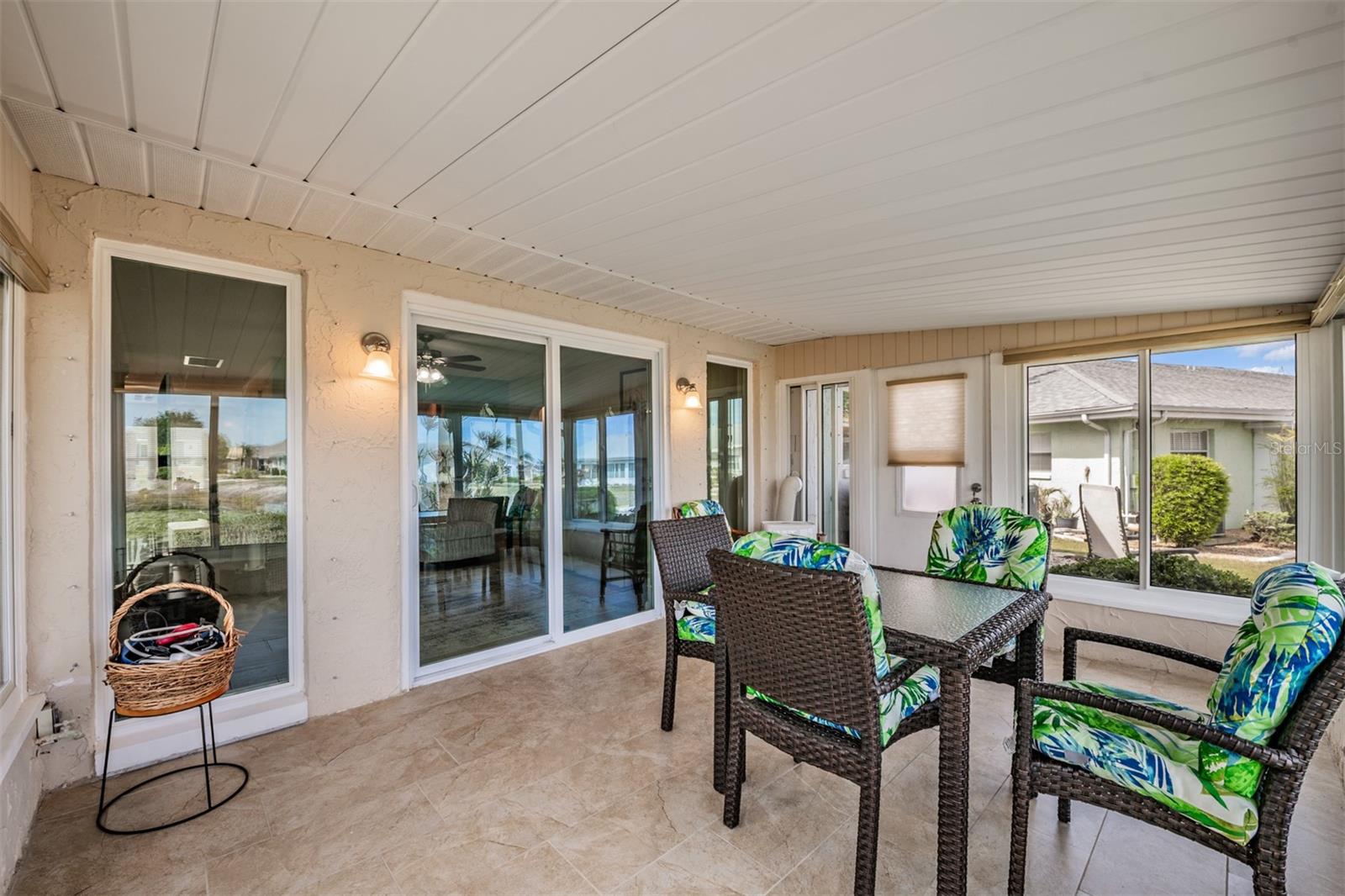 Image 33 of 47 For 381 Club Manor Drive