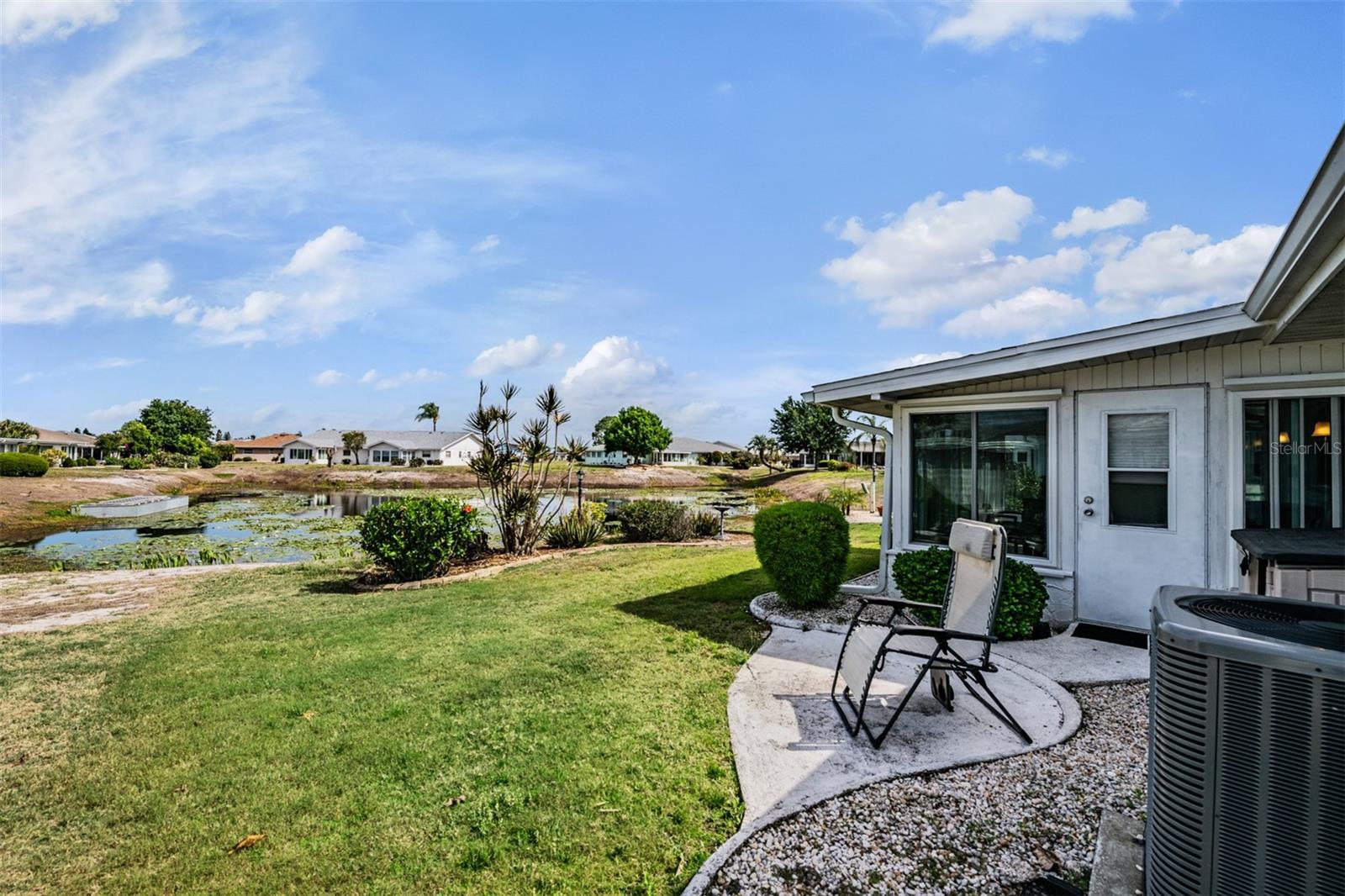 Image 35 of 47 For 381 Club Manor Drive