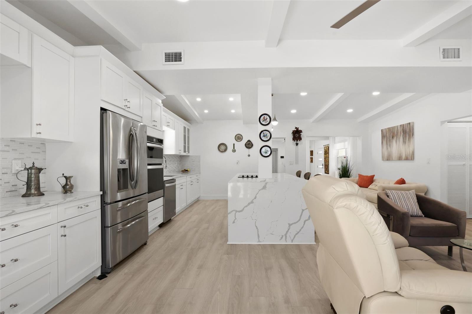 Image 11 of 82 For 25 Sandpiper Road