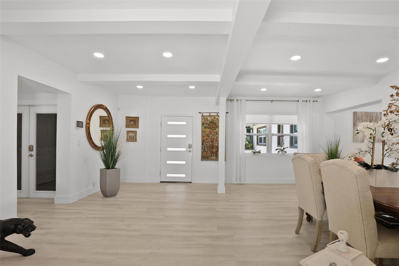 Image 19 of 82 For 25 Sandpiper Road