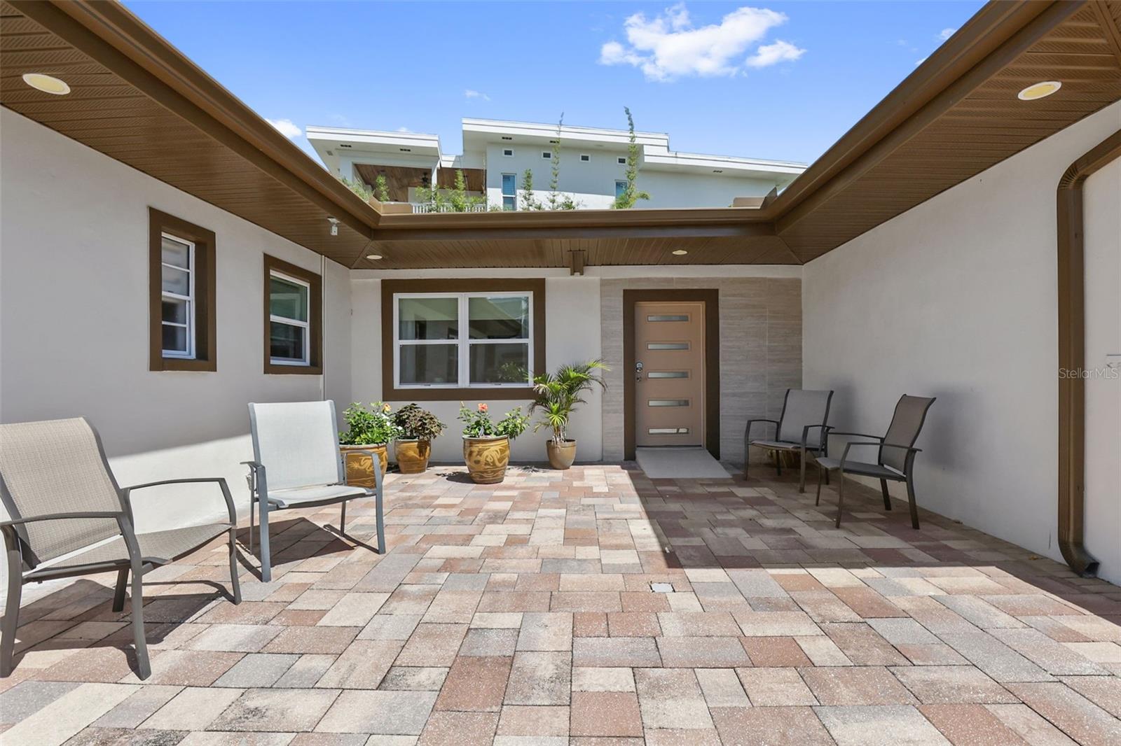 Image 2 of 82 For 25 Sandpiper Road