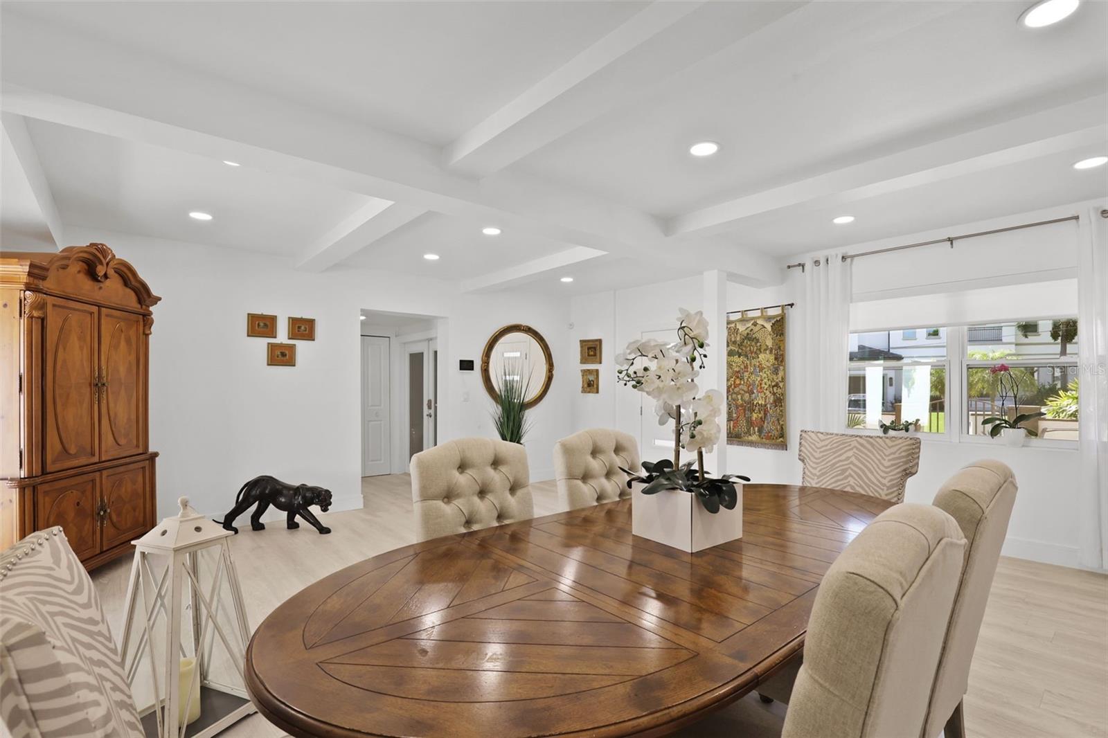 Image 23 of 82 For 25 Sandpiper Road