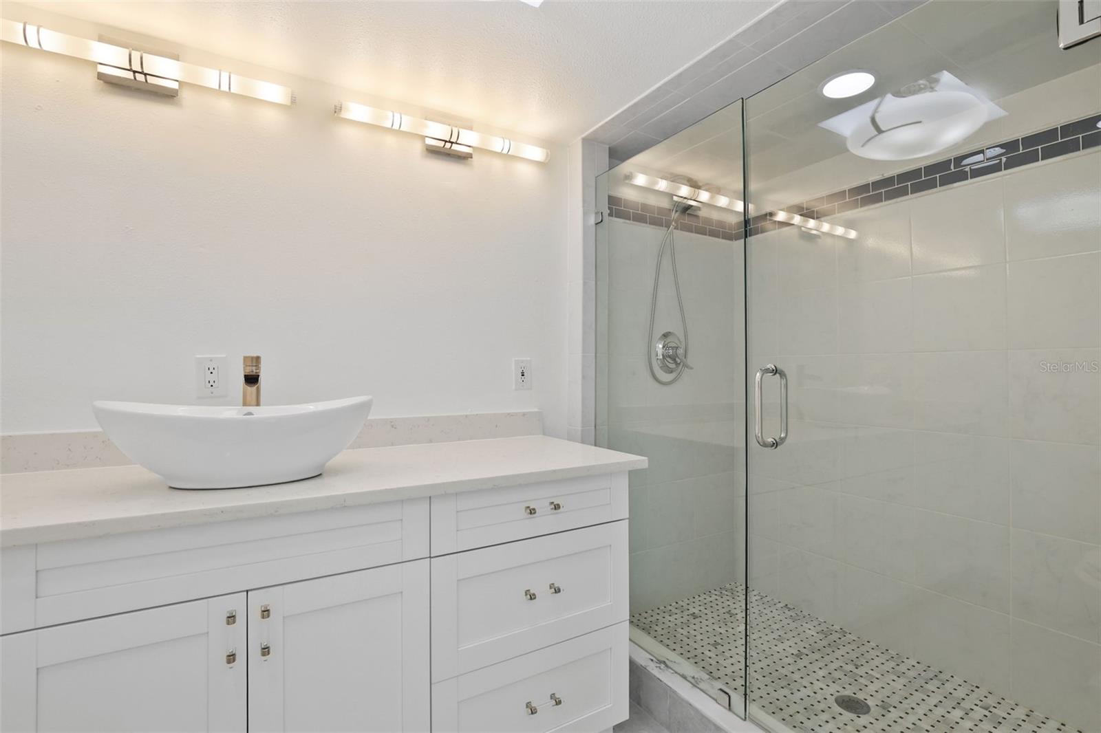 Image 34 of 82 For 25 Sandpiper Road