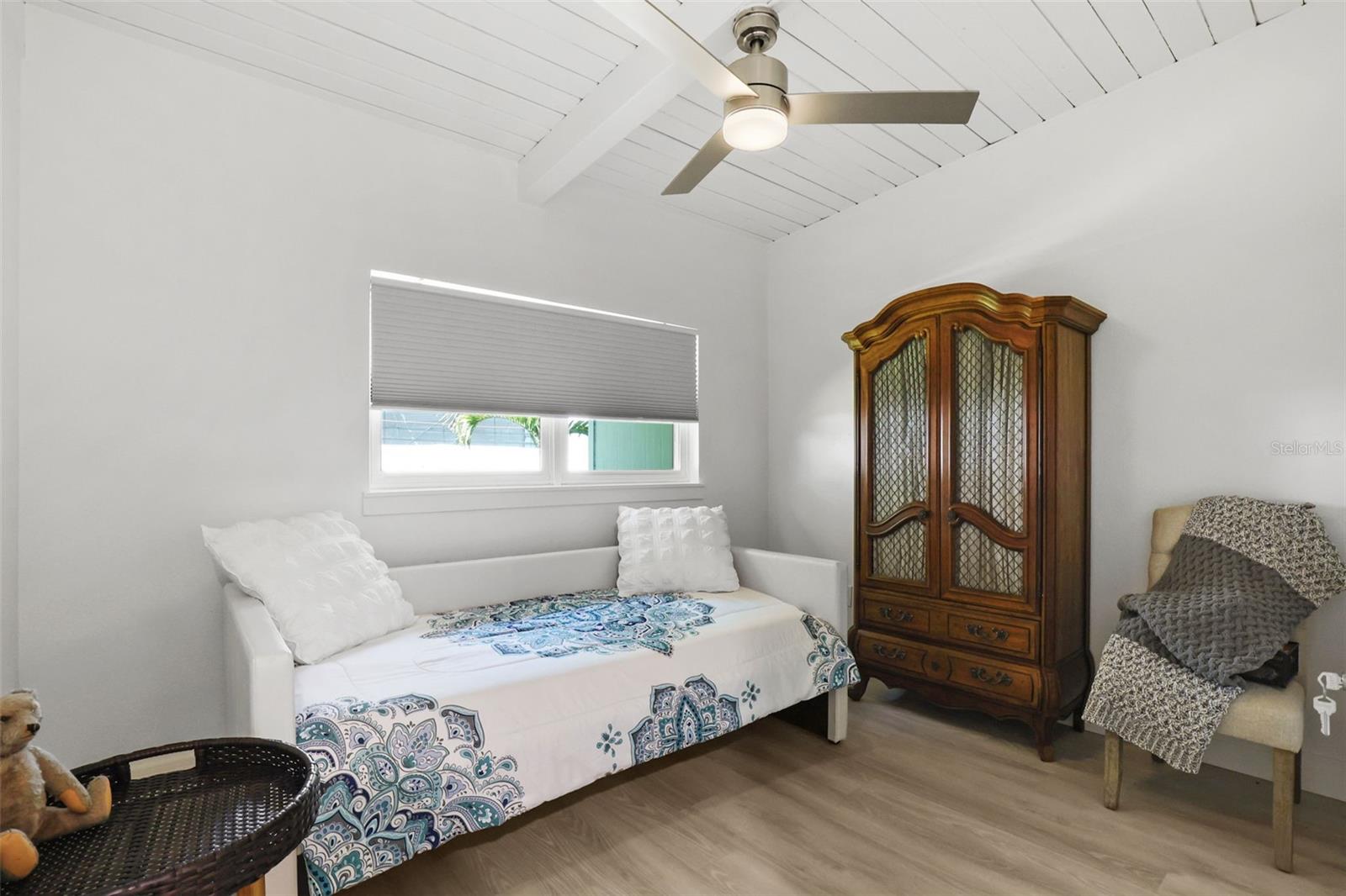 Image 35 of 82 For 25 Sandpiper Road