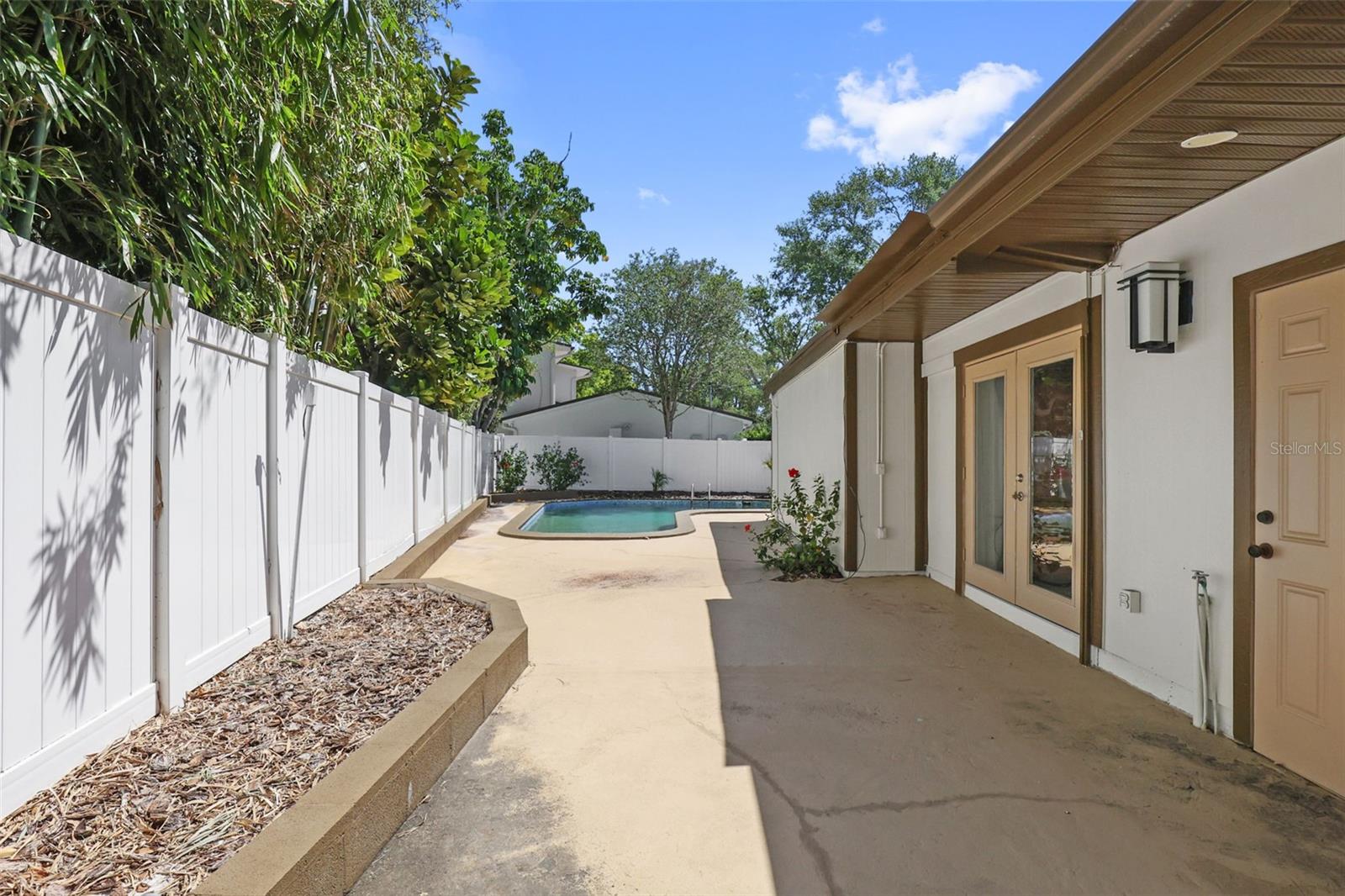 Image 50 of 82 For 25 Sandpiper Road