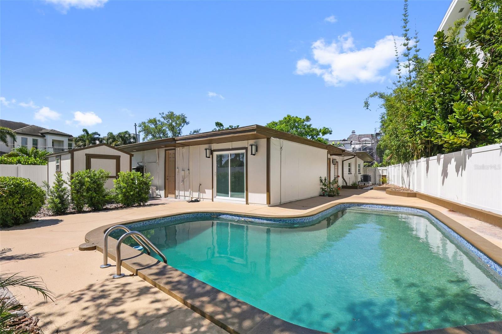 Image 53 of 82 For 25 Sandpiper Road