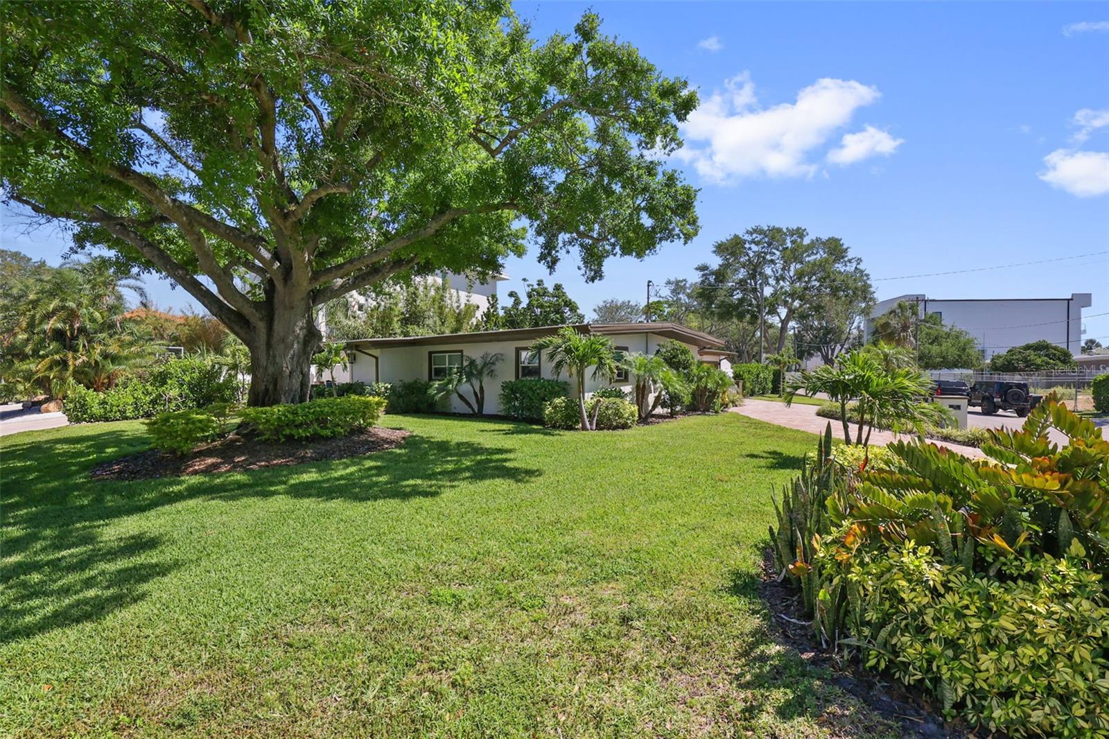 Image 61 of 82 For 25 Sandpiper Road