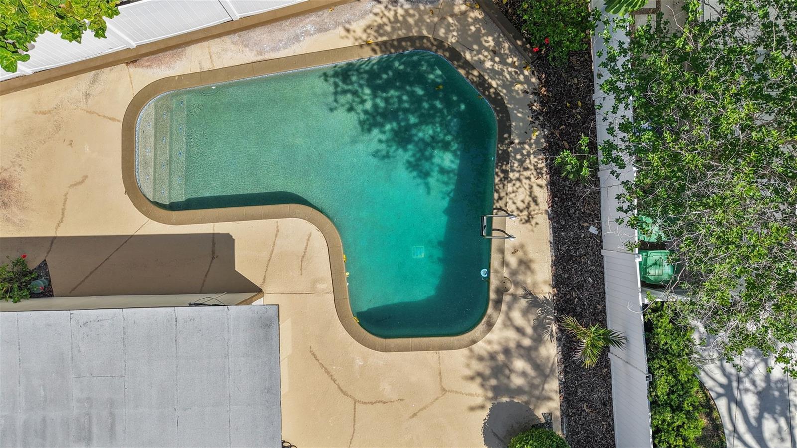 Image 75 of 82 For 25 Sandpiper Road