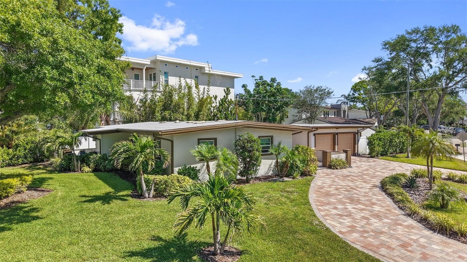 Image 77 of 82 For 25 Sandpiper Road