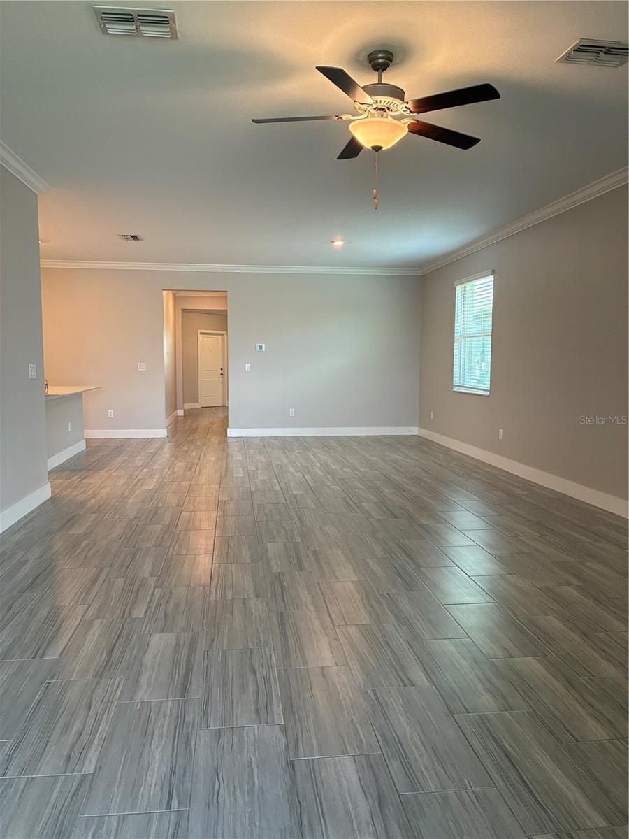 Image 6 of 27 For 9766 Campanula Court