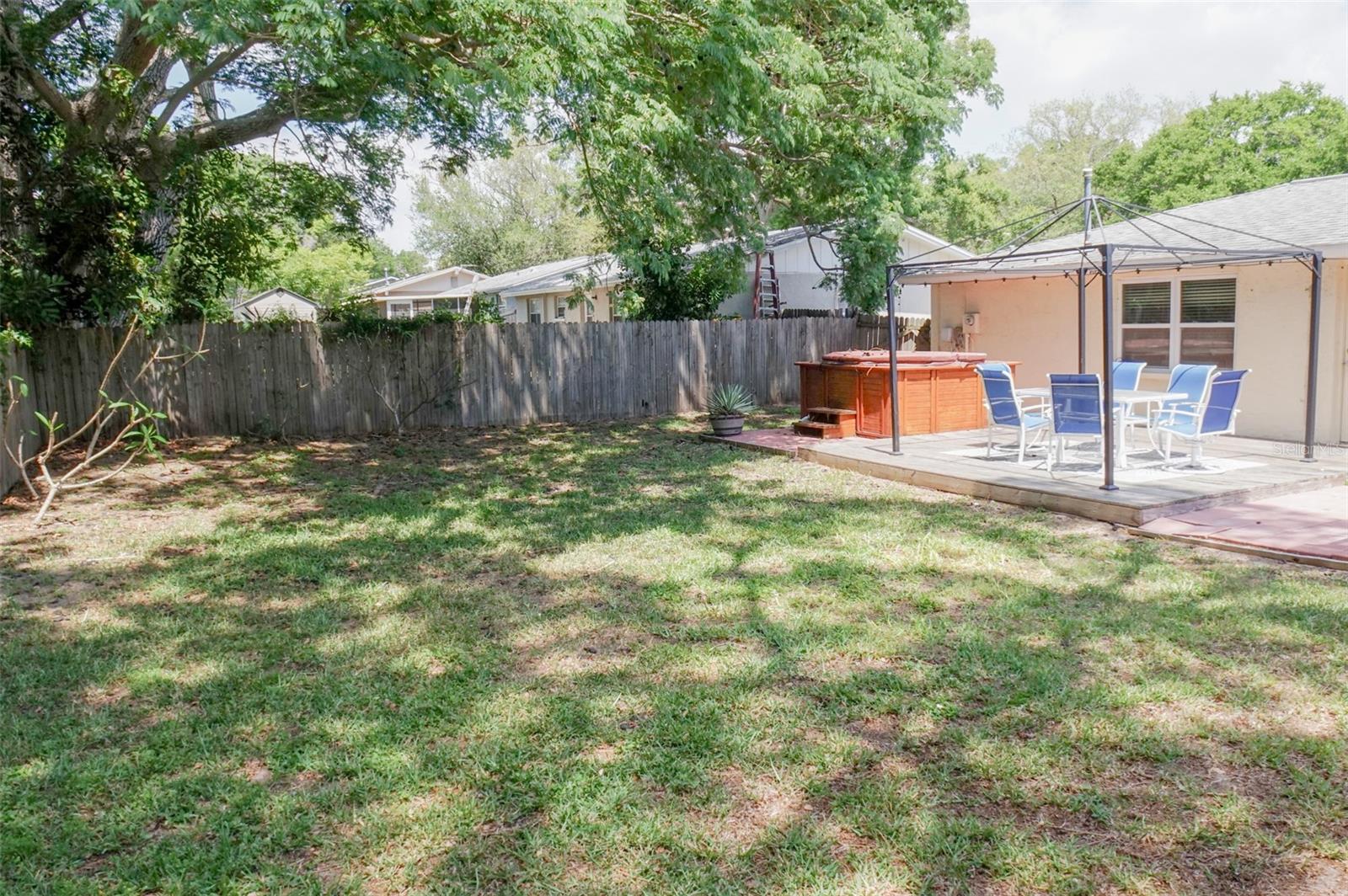 Image 16 of 22 For 1032 Hollywood Avenue