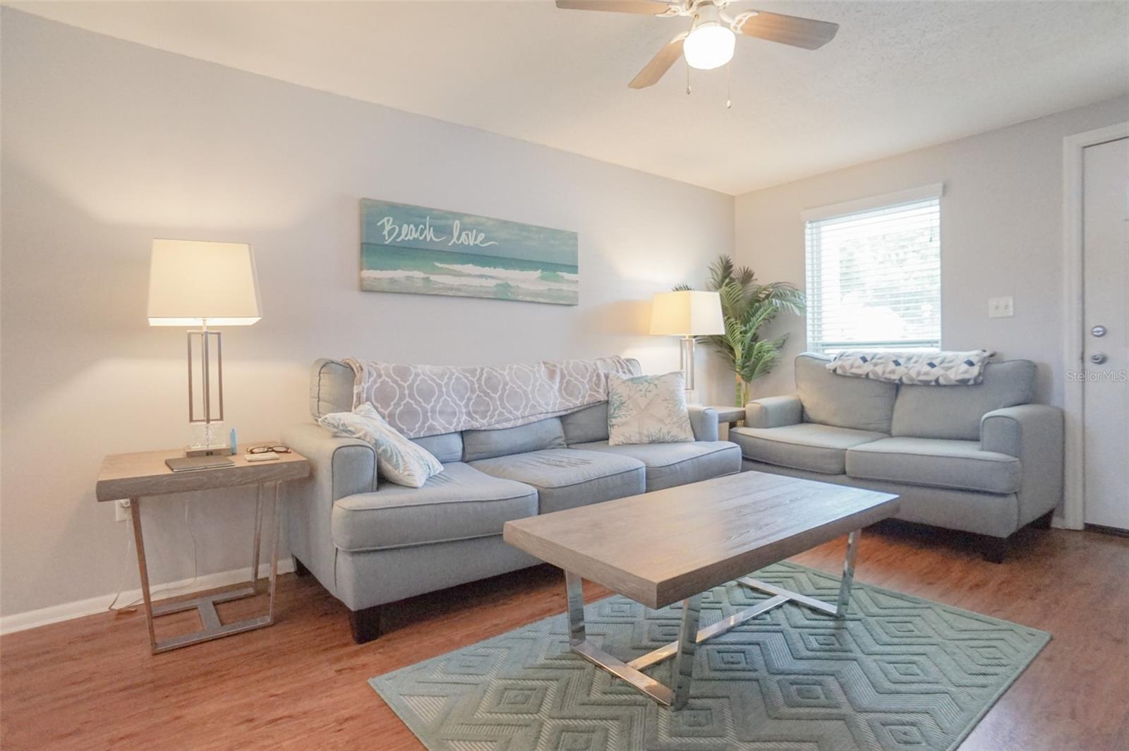 Image 5 of 22 For 1032 Hollywood Avenue