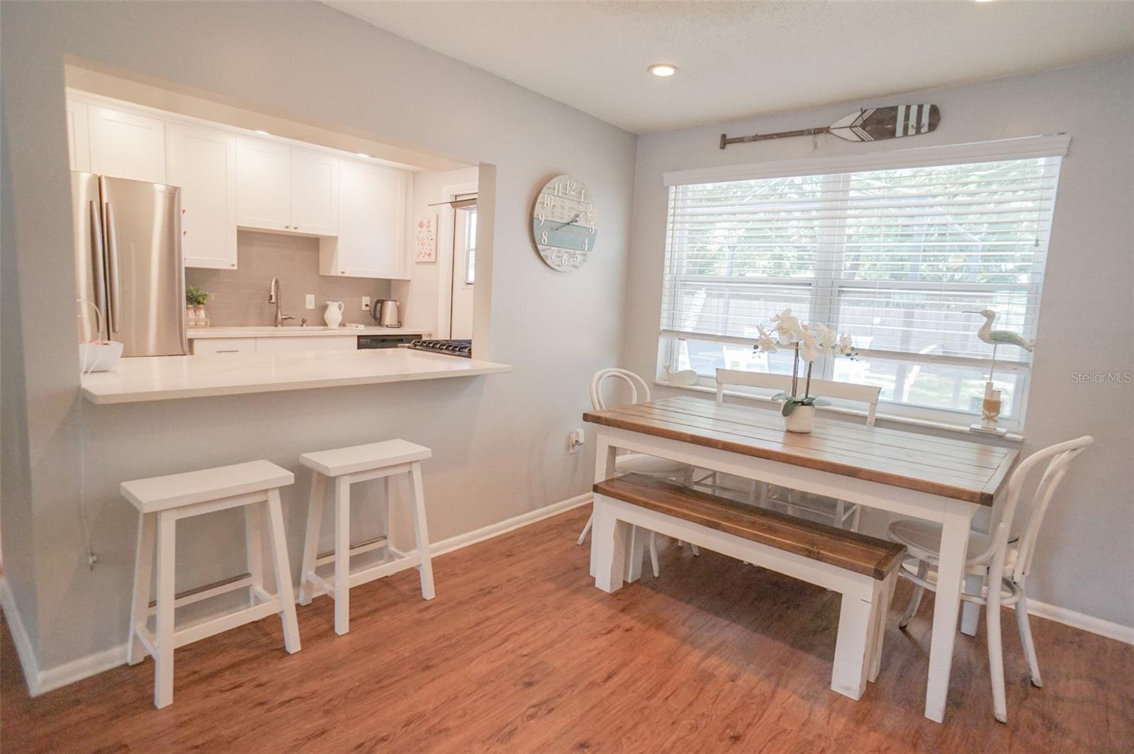 Image 6 of 22 For 1032 Hollywood Avenue