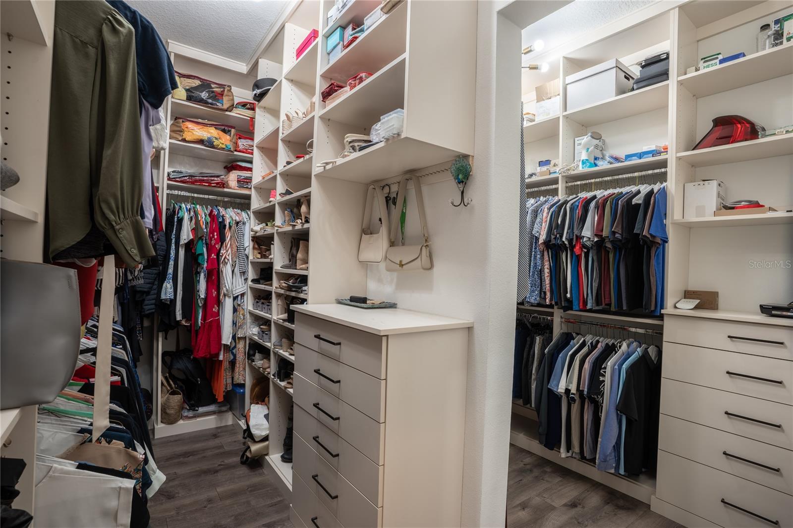 Image 34 of 90 For 19101 Magnolia Farms Lane