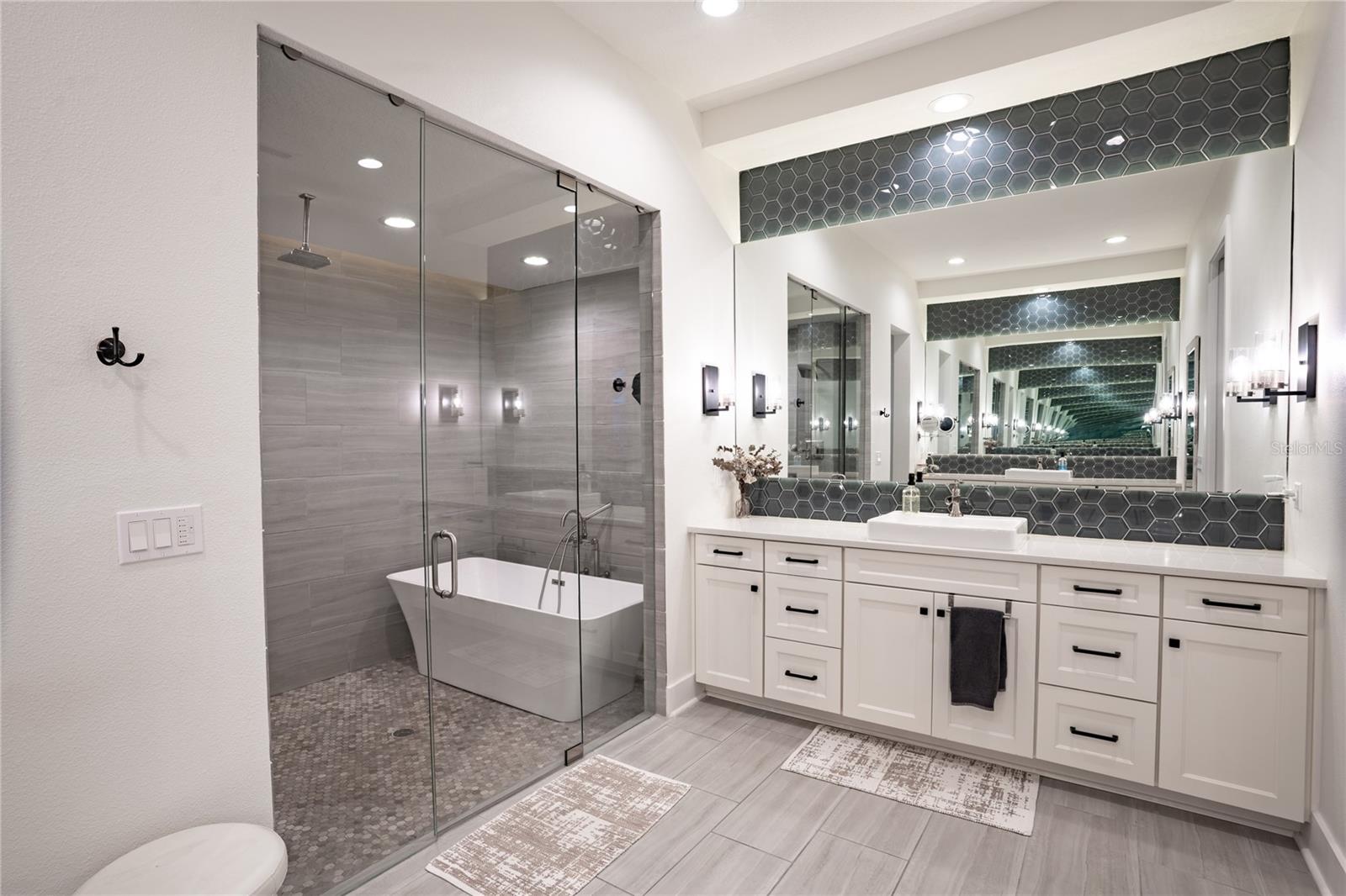 Image 38 of 90 For 19101 Magnolia Farms Lane