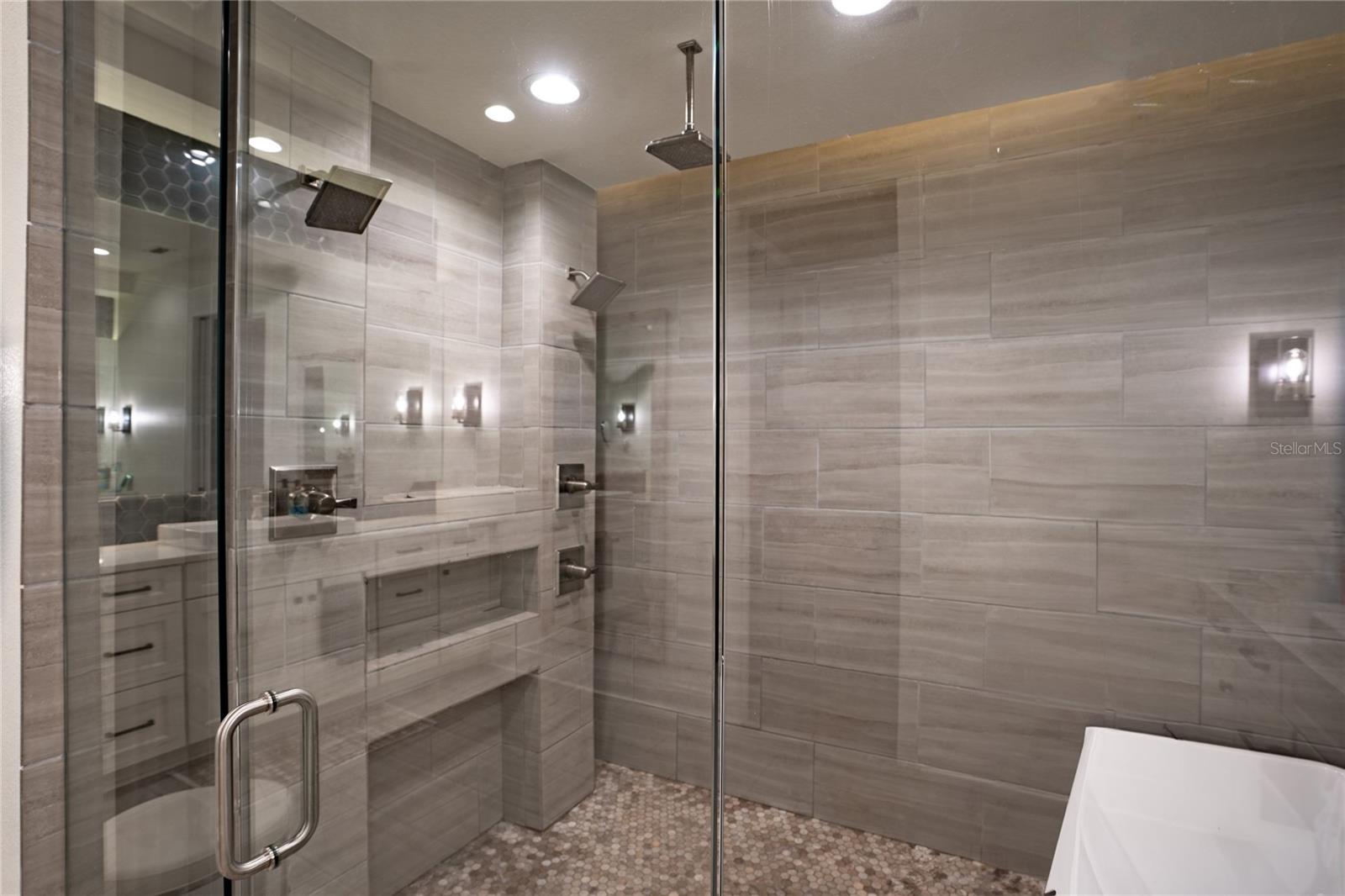 Image 39 of 90 For 19101 Magnolia Farms Lane