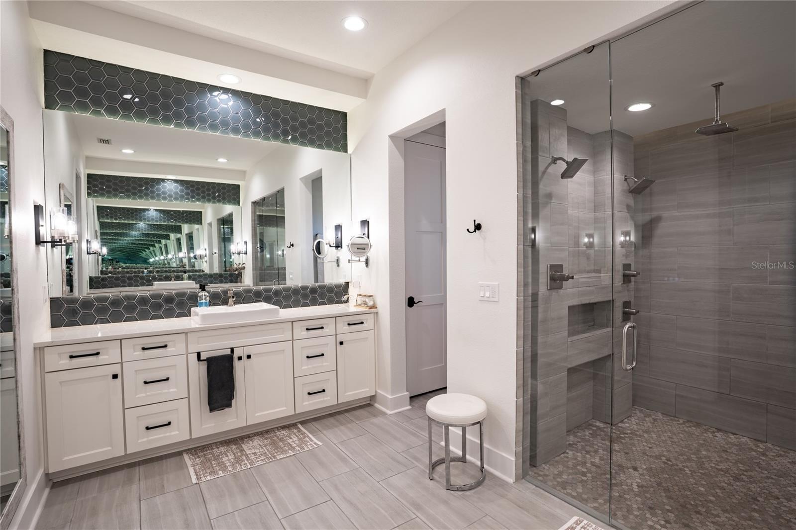 Image 40 of 90 For 19101 Magnolia Farms Lane