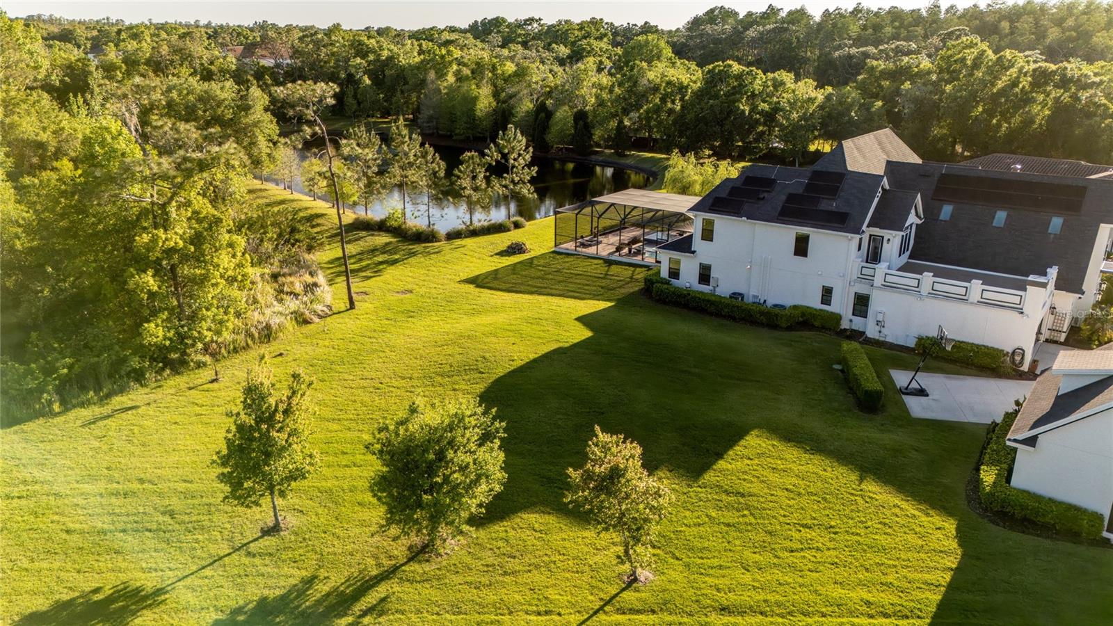 Image 8 of 90 For 19101 Magnolia Farms Lane