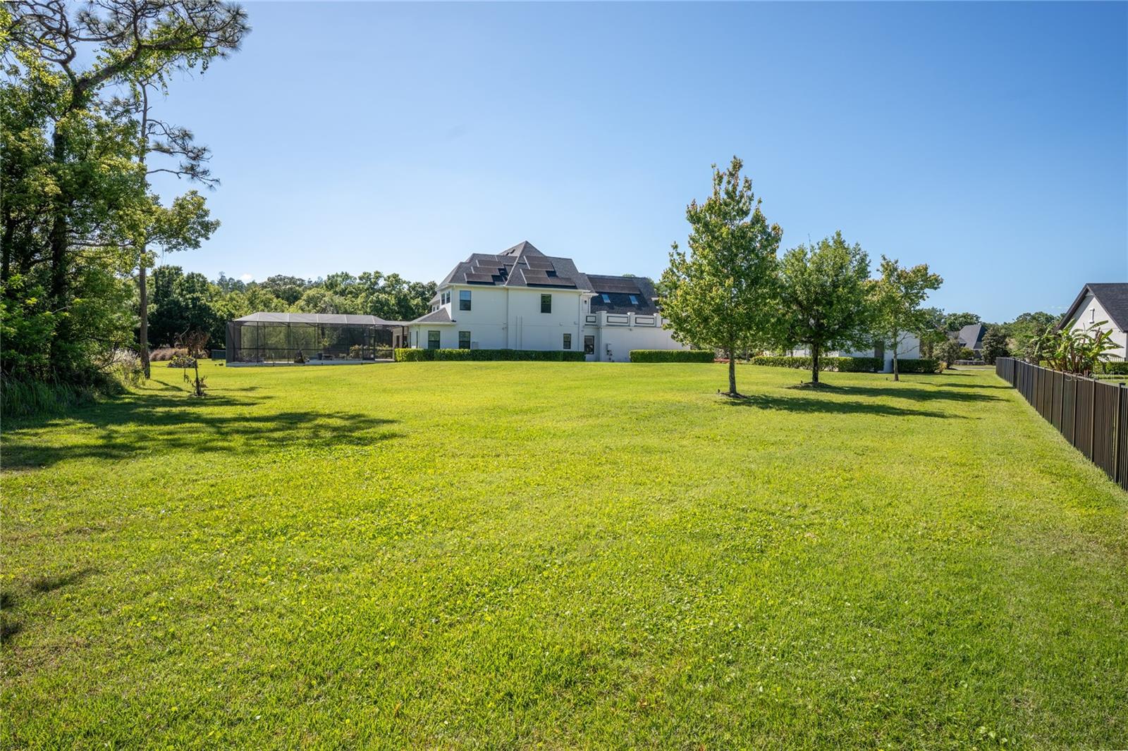 Image 9 of 90 For 19101 Magnolia Farms Lane