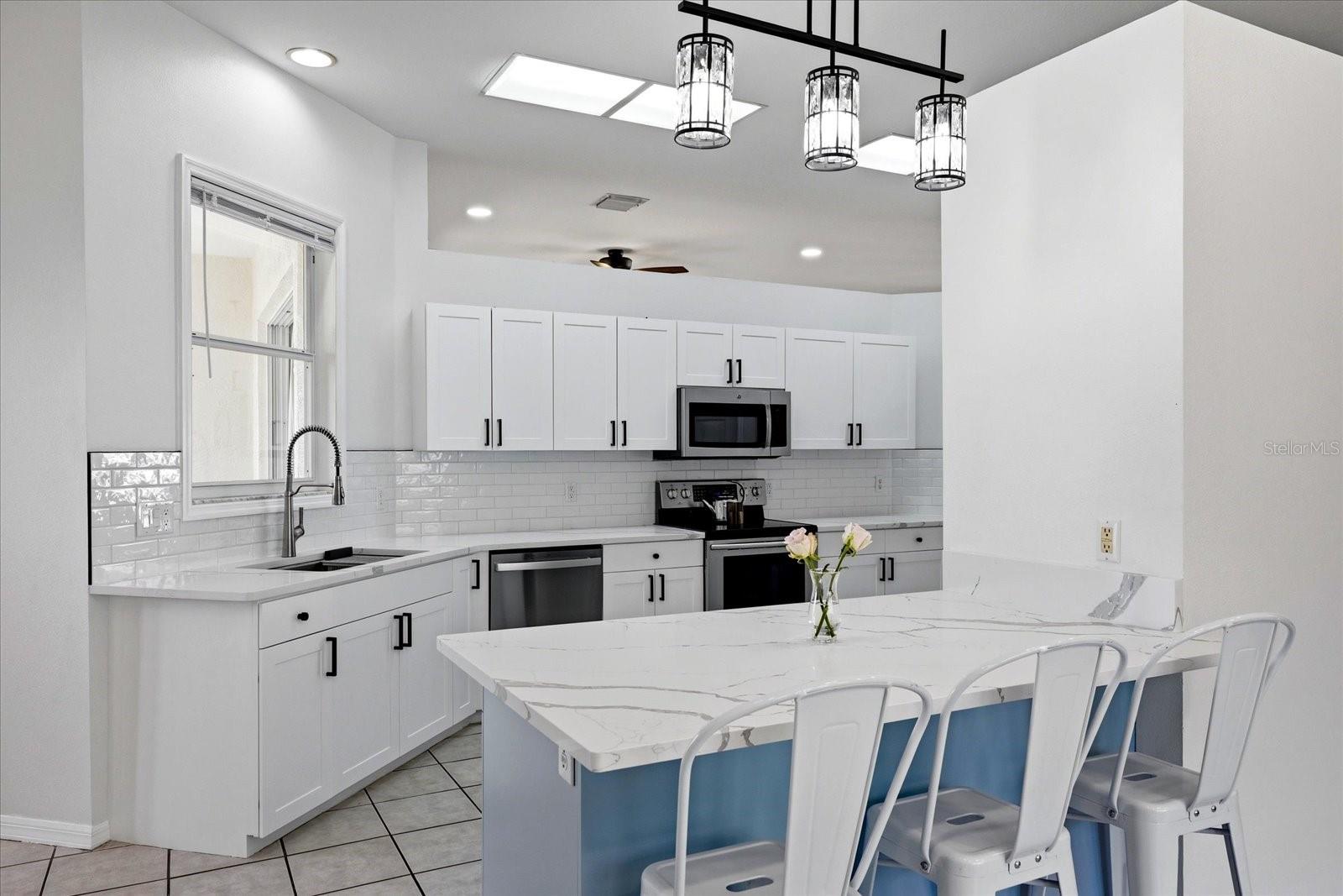 Image 4 of 48 For 6223 Rock Creek Circle