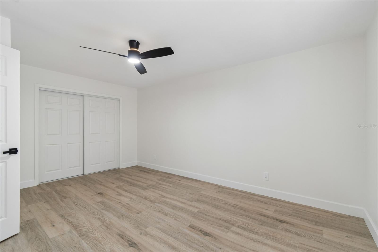 Image 44 of 63 For 13934 Clubhouse Circle 8