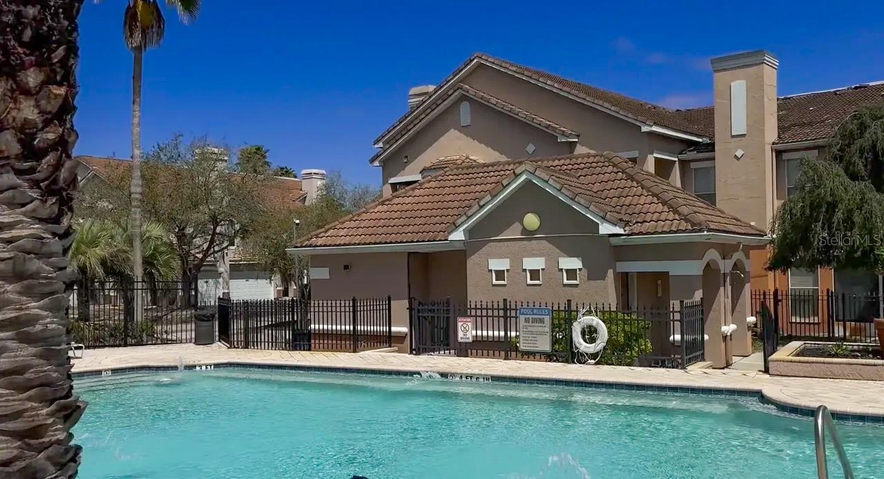 Image 16 of 18 For 10431 Villa View Circle 10431