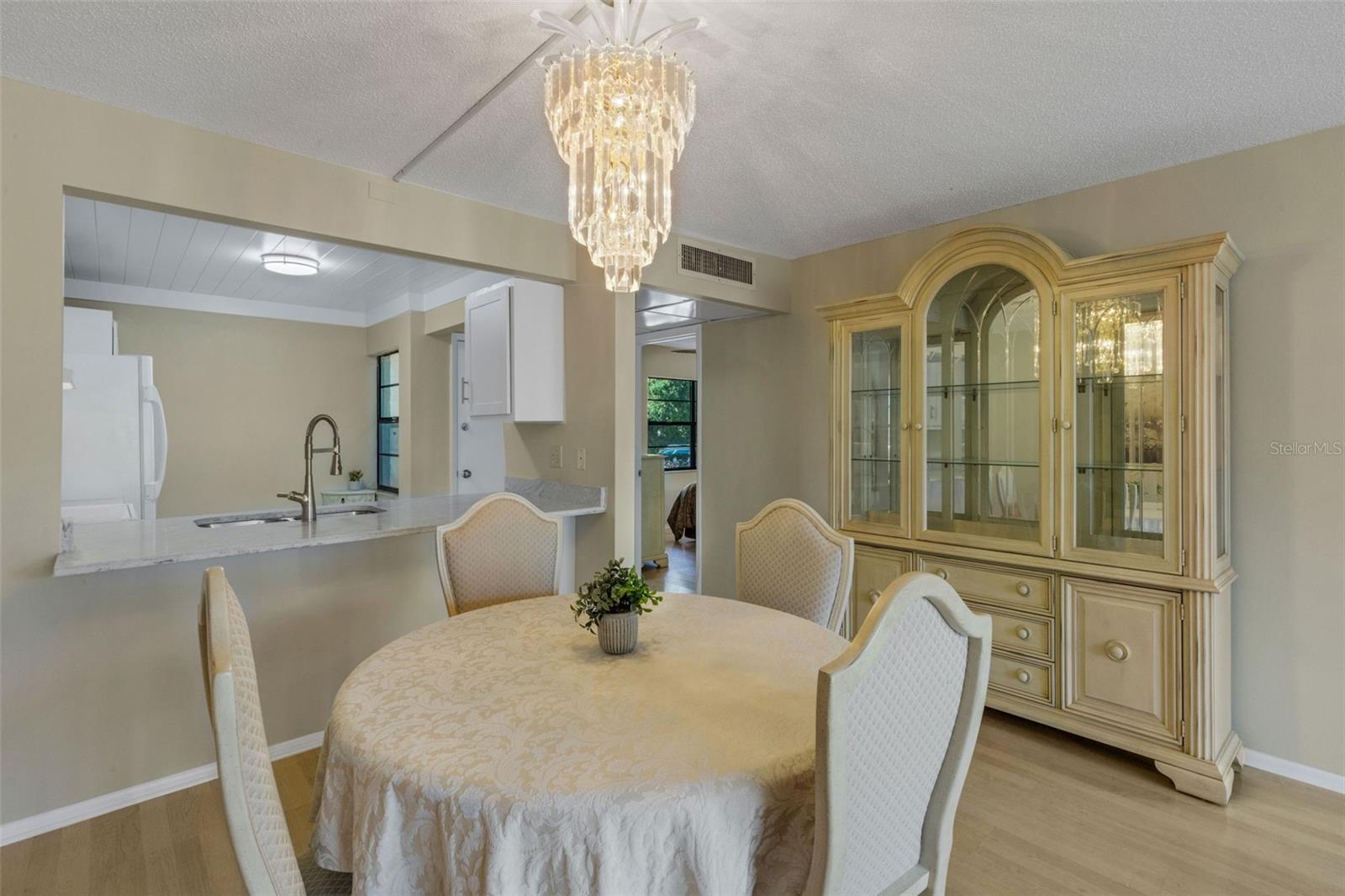 Image 17 of 79 For 14130 Rosemary Lane 3112